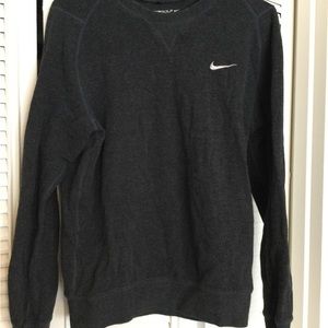 Nike Men’s Sweater, small